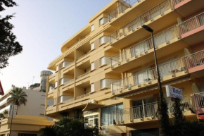 Отель Hôtel Alexandra  Рокбрюн-Кап-Мартин